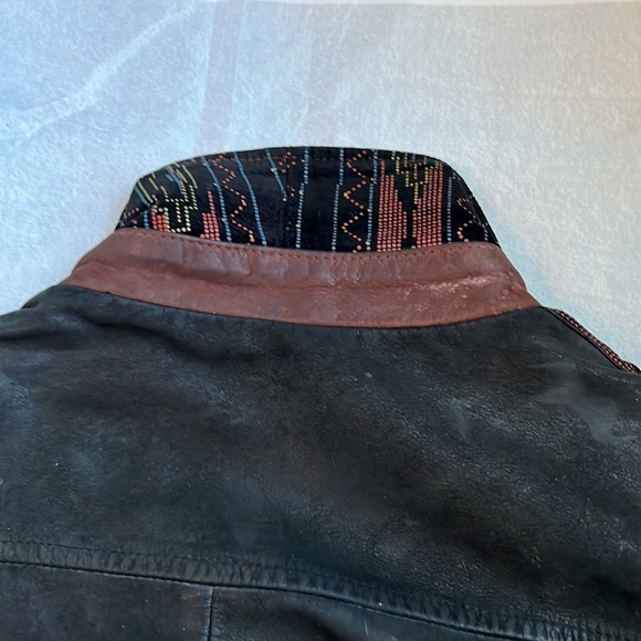 LonePine unisex black leather jacket with design W=M. M=S - Picture 8 of 10